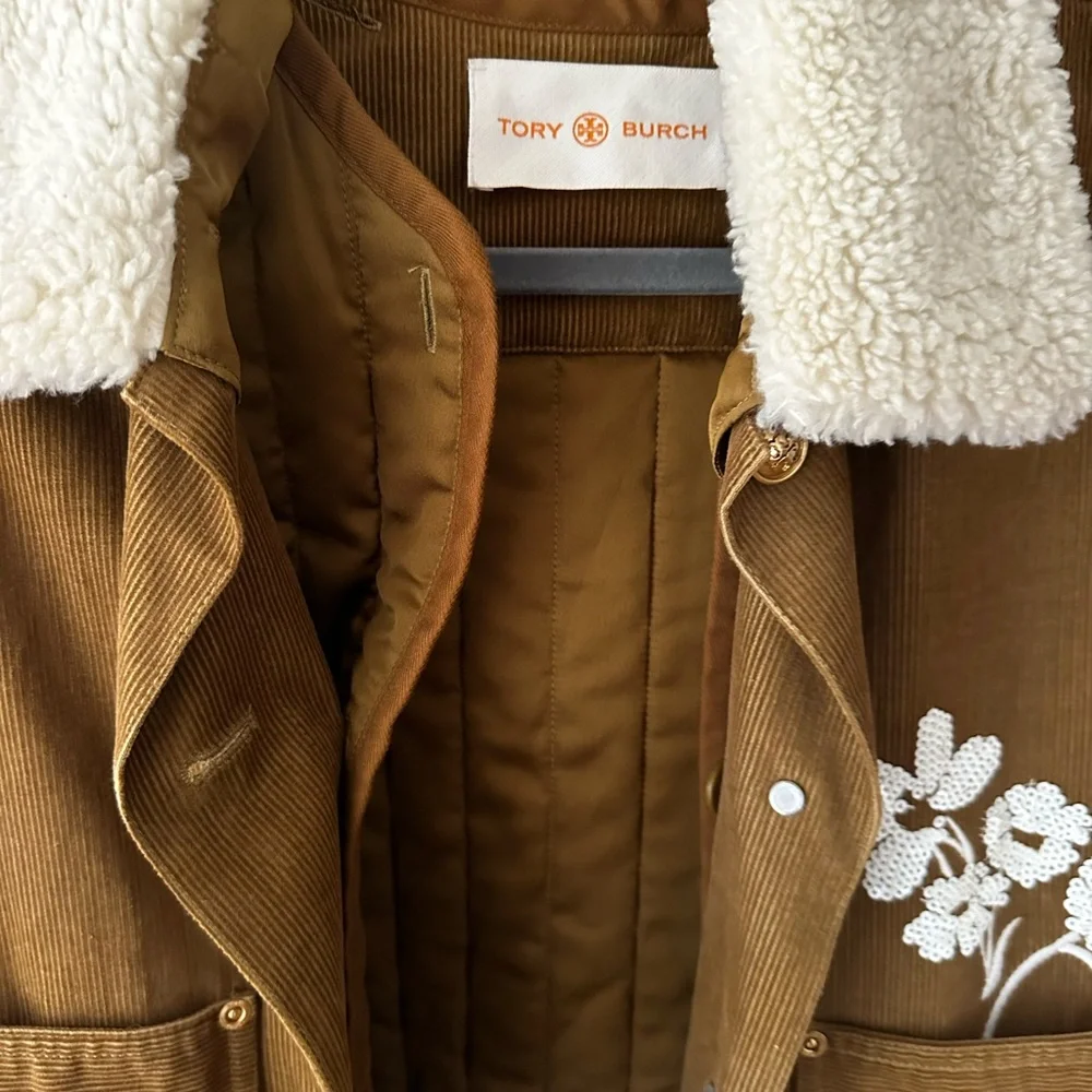Gorgeous Tory Burch Brown Corduroy Jacket with White Floral Details - Picture 4 of 12